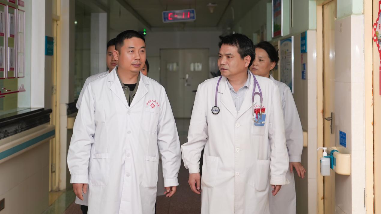 健康中国行——县域规范化诊疗巡讲伊川站成功举办