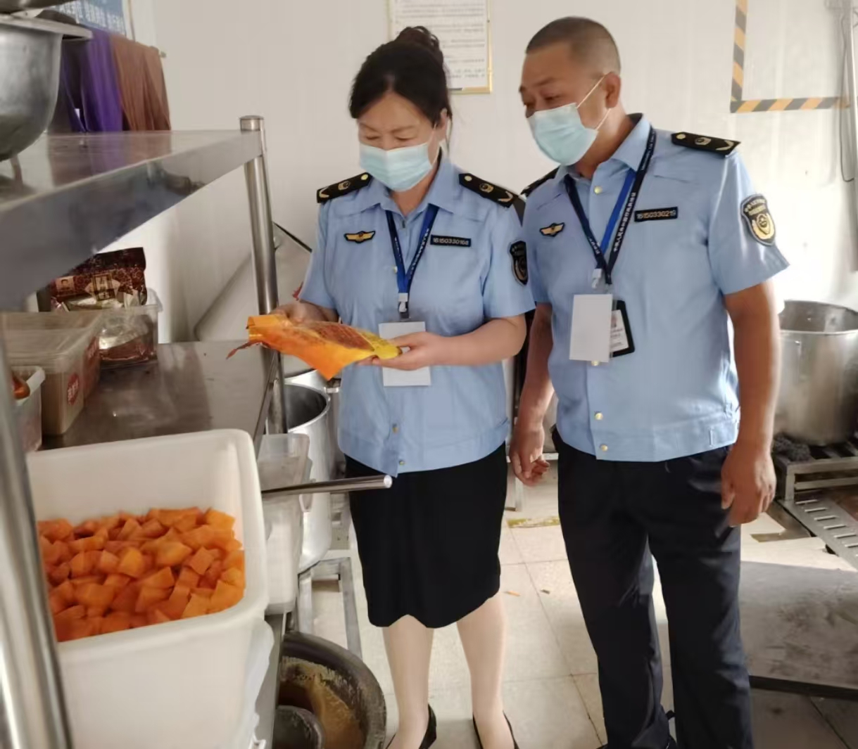 汝南县市场监管局：加强养老服务机构食品安全监督检查