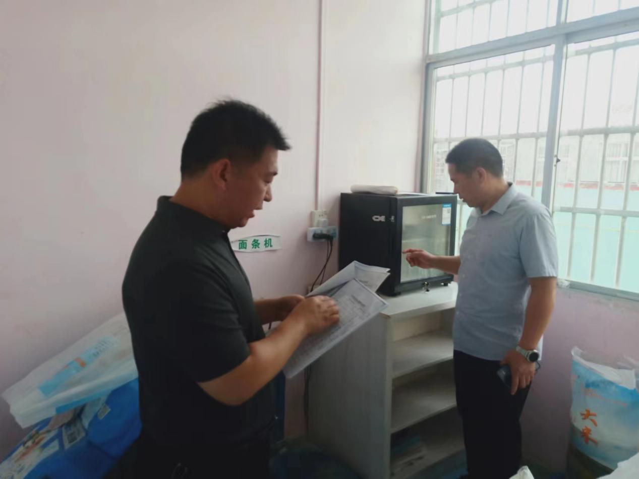 平舆县李屯镇：食品安全共担当 包保责任显成效