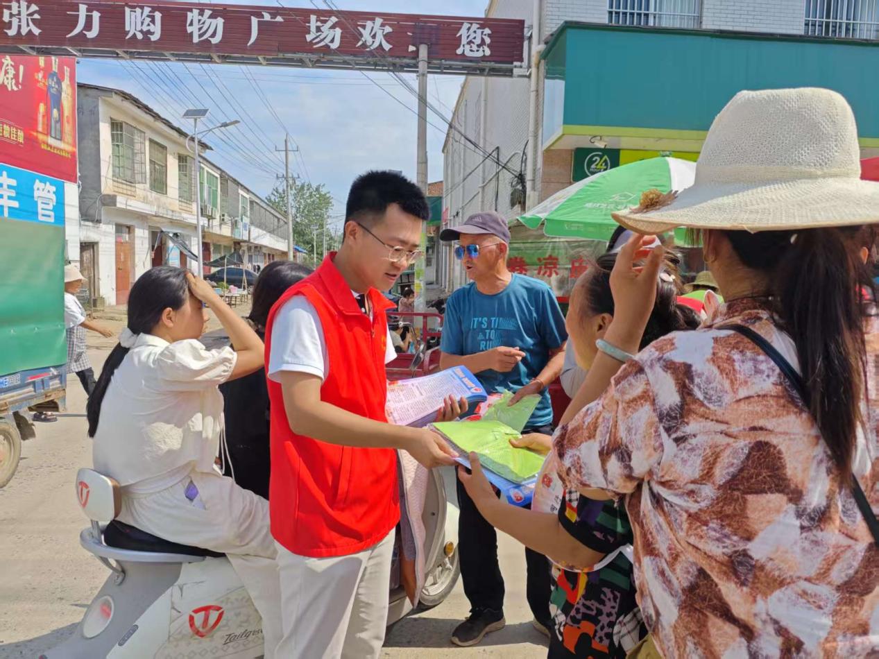 平舆县老王岗乡司法所开展《中华人民共和国社区矫正法》实施五周年普法宣传活动