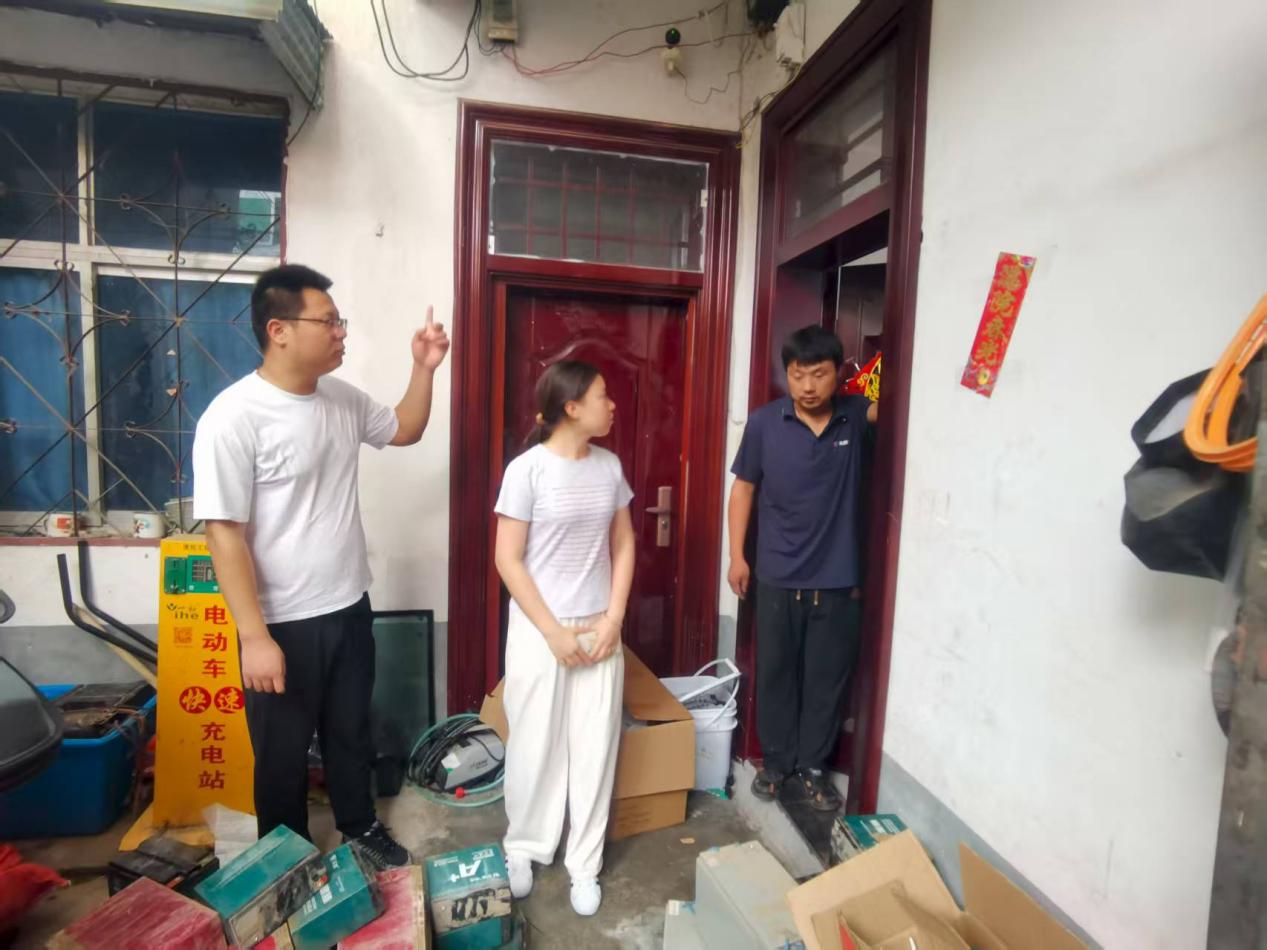 汝南县汝宁街道：排查电动自行车非法改装行为